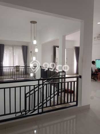 Rumah Elit Modern Siap Huni di Pekayon Bekasi Rumah Elit Modern Siap Huni di Pekayon Bekasi
