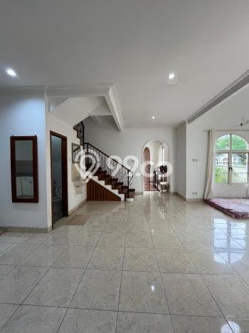 Jual Rumah Mewah Elegan Dengan View Eksklusif di Maguwoharjo, Yogyakarta Jual Rumah Mewah Elegan Dengan View Eksklusif di Maguwoharjo, Yogyakarta