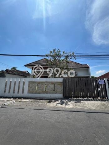 Rumah Luxury Modern Siap Huni di Kaliurang Sleman Rumah Luxury Modern Siap Huni di Kaliurang Sleman