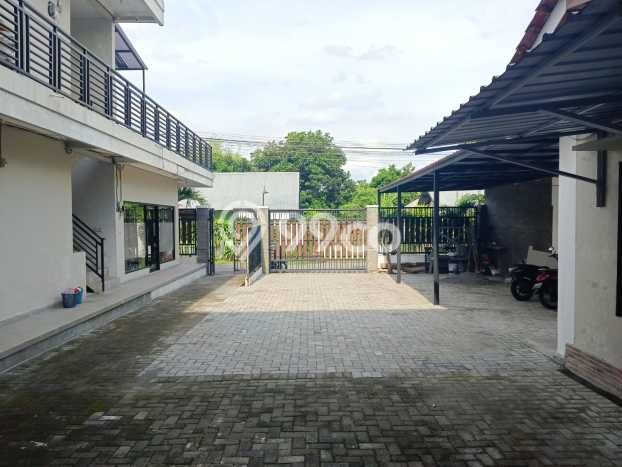 Kos-kosan Dijual di Maguwoharjo Yogyakarta Luas 250m2 Kos-kosan Dijual di Maguwoharjo Yogyakarta Luas 250m2