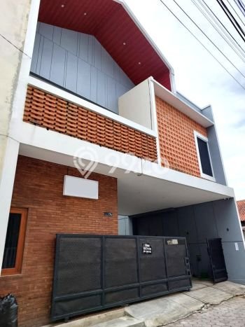 Kos-kosan Dijual di Seturan Yogyakarta Luas 280m2 Kos-kosan Dijual di Seturan Yogyakarta Luas 280m2