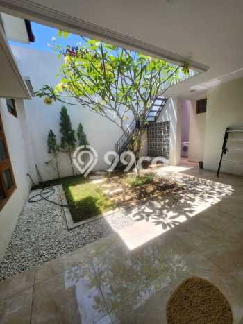 Rumah Luxury Modern Siap Huni di Kaliurang Sleman Rumah Luxury Modern Siap Huni di Kaliurang Sleman