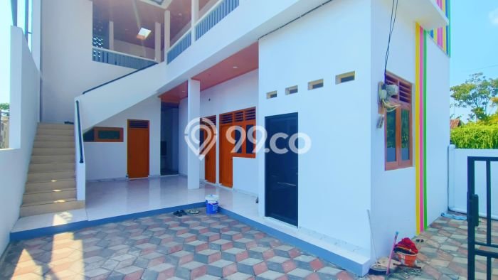 Kost Dijual di Condong Catur dengan 8 KT dan Luas 185m2 Kost Dijual di Condong Catur dengan 8 KT dan Luas 185m2