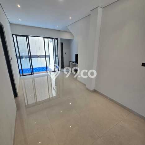 Dijual Hunian Mewah dengan Fasilitas Sekitar Lengkap di Sleman, Sleman Dijual Hunian Mewah dengan Fasilitas Sekitar Lengkap di Sleman, Sleman