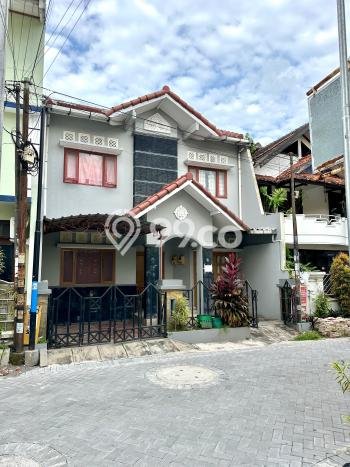 Rumah Kost Dijual di Sleman, Sleman dengan 12 Kamar Tidur, 4 Kamar Mandi Rumah Kost Dijual di Sleman, Sleman dengan 12 Kamar Tidur, 4 Kamar Mandi