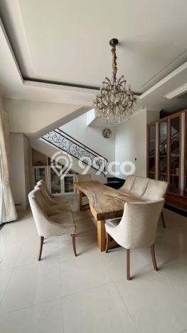 Vila di , Ukuran 302m2m², Cocok untuk tempat tinggal Anda Vila di , Ukuran 302m2m², Cocok untuk tempat tinggal Anda