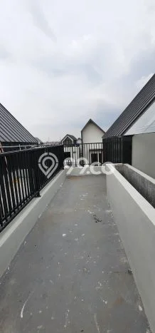 Jarang Ada! Rumah Sewa 4 Kamar Bagus Siap Huni Jakarta Garden City Jarang Ada! Rumah Sewa 4 Kamar Bagus Siap Huni Jakarta Garden City