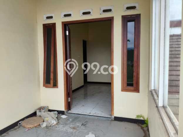 Jual Rumah Bagus Siap Huni LB 105m2 di Lawang, Malang Jual Rumah Bagus Siap Huni LB 105m2 di Lawang, Malang