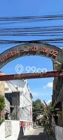 Hunian Strategis 2 KT LB 72m2 Kondisi Bagus di Sidoarjo Hunian Strategis 2 KT LB 72m2 Kondisi Bagus di Sidoarjo
