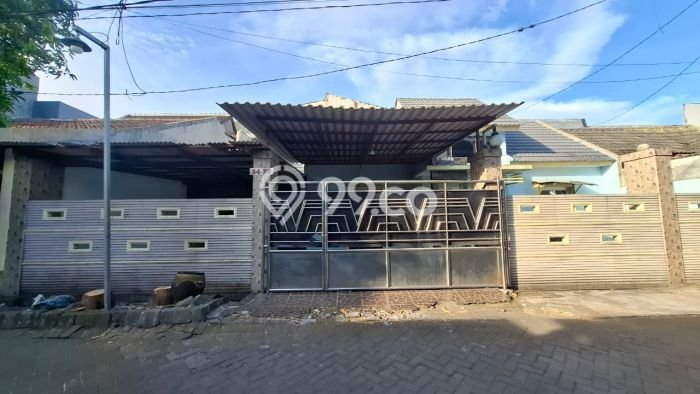 Dijual Rumah 3 Kamar Lokasi Strategis Nyaman dan Strategis di Karangpilang Dijual Rumah 3 Kamar Lokasi Strategis Nyaman dan Strategis di Karangpilang