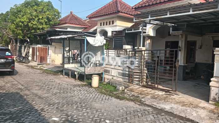Rumah Minimalis Favorit Dijual Area Menganti LT 105m2 Rumah Minimalis Favorit Dijual Area Menganti LT 105m2