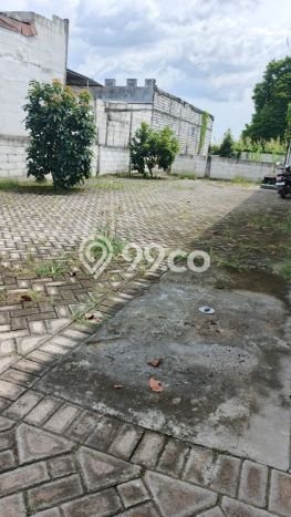 Kos-kosan Dijual di Menganti, Gresik, 6 KT, 6 KM, Bangunan 140m2 Kos-kosan Dijual di Menganti, Gresik, 6 KT, 6 KM, Bangunan 140m2