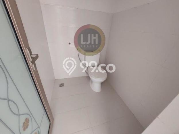 For Sale Hunian Rumah Terawat 2 KT di Batam Centre, Batam For Sale Hunian Rumah Terawat 2 KT di Batam Centre, Batam