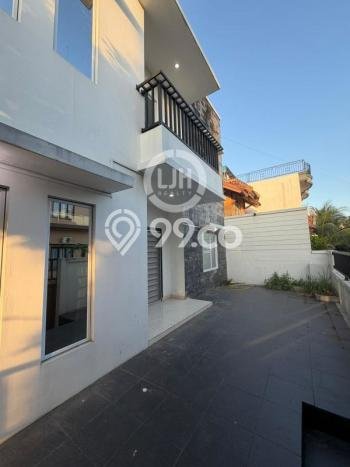 Rumah Sewa Batam LT 140m2 LB 220m2 Kawasan Batam Centre Rumah Sewa Batam LT 140m2 LB 220m2 Kawasan Batam Centre