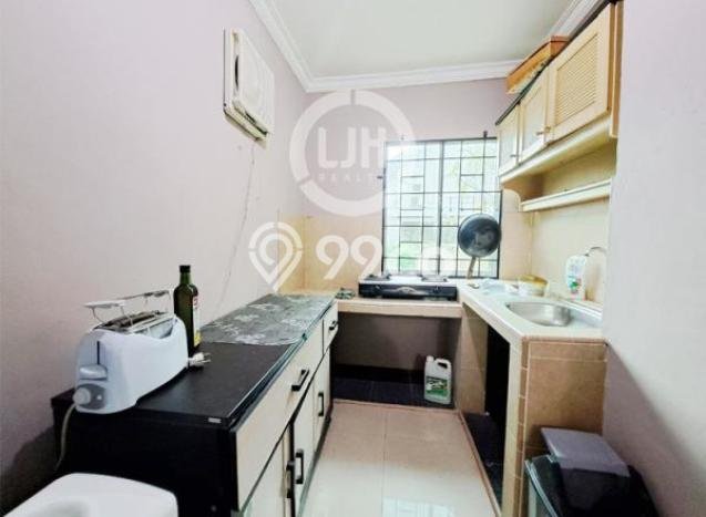 For Sale Hunian Rumah Terawat 4 KT di Batam Centre, Batam For Sale Hunian Rumah Terawat 4 KT di Batam Centre, Batam