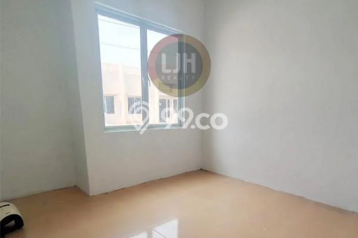 Rumah di Sekupang, 1 KM, Pemandangan Indah, Luas 72m² Bangunan 36m² Rumah di Sekupang, 1 KM, Pemandangan Indah, Luas 72m² Bangunan 36m²