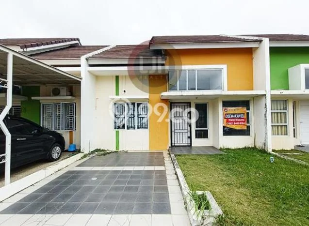 UNIT SPESIAL! Rumah di Batam Kota, 2 KT, Dekat Fasilitas, Luas 90m² LB 36m² UNIT SPESIAL! Rumah di Batam Kota, 2 KT, Dekat Fasilitas, Luas 90m² LB 36m²