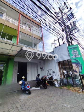FOR RENT! Ruko di Caturtunggal Cocok untuk Bisnis 200m2 FOR RENT! Ruko di Caturtunggal Cocok untuk Bisnis 200m2