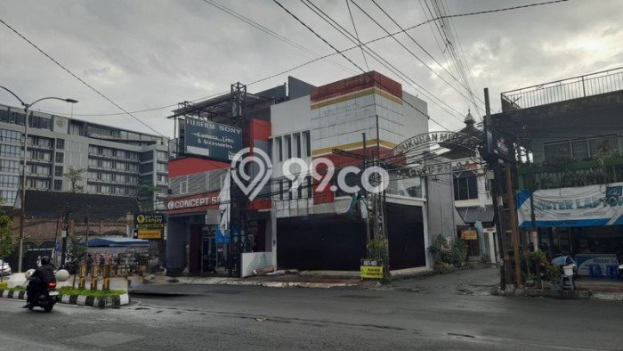 Ruko untuk Disewa di Pusat Sleman Luas Bangunan 150m2 Ruko untuk Disewa di Pusat Sleman Luas Bangunan 150m2