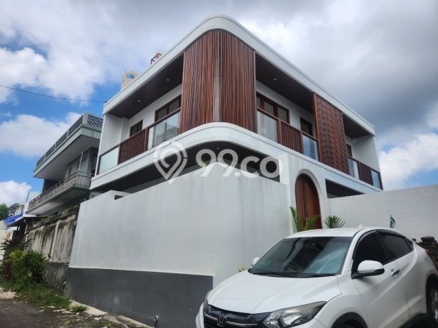 Vila Strategis Kawasan , Luas 144m2m², Area Asri Vila Strategis Kawasan , Luas 144m2m², Area Asri