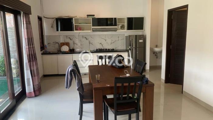 Vila di , Area 150m2m², Posisi Premium Vila di , Area 150m2m², Posisi Premium