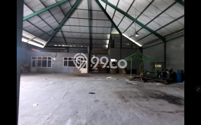 Gudang Disewa di Denpasar Timur, Denpasar, LT 650m2 / LB 550m2 Gudang Disewa di Denpasar Timur, Denpasar, LT 650m2 / LB 550m2