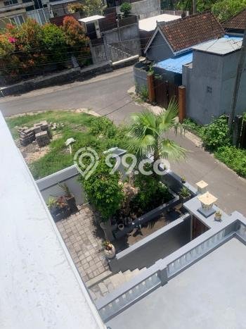 HARGA MENARIK! Vila Kawasan , Dimensi 200m2m², Area Strategis dengan akses mudah HARGA MENARIK! Vila Kawasan , Dimensi 200m2m², Area Strategis dengan akses mudah