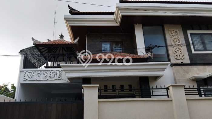 Disewakan! Rumah 5 Kamar Tidur &
3 Kamar Mandi di Renon, Denpasar Disewakan! Rumah 5 Kamar Tidur &
3 Kamar Mandi di Renon, Denpasar