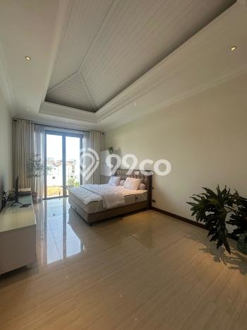 Rumah Kondisi Baik Disewakan di Kemang, Jakarta Selatan LT 415m2, LB 201m2 Rumah Kondisi Baik Disewakan di Kemang, Jakarta Selatan LT 415m2, LB 201m2
