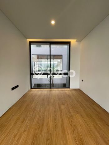 Dijual Rumah Mewah Megah Dengan View Cantik di Kemang, Jakarta Selatan Dijual Rumah Mewah Megah Dengan View Cantik di Kemang, Jakarta Selatan