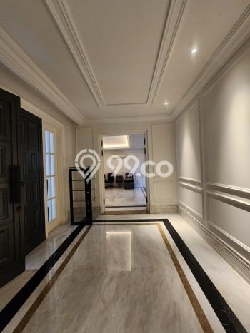 Rumah Mewah LB 1100m2 Siap Huni Desain Elegan di Kuningan, Jakarta Selatan Rumah Mewah LB 1100m2 Siap Huni Desain Elegan di Kuningan, Jakarta Selatan