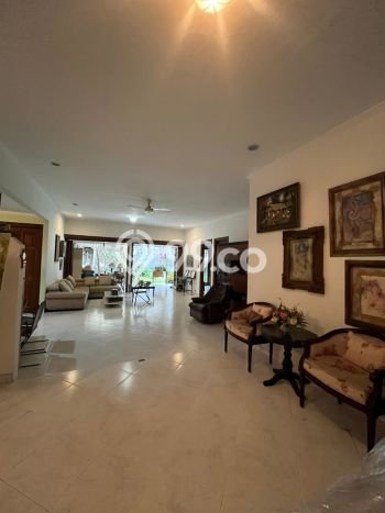 For Sale! Premium House LT 660m2 Desain Elegan di Kemang For Sale! Premium House LT 660m2 Desain Elegan di Kemang