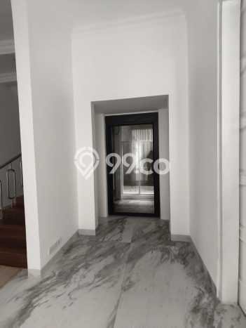 Hunian 4 Kamar Lengkap Dikontrakkan di Kebayoran Baru Harga Kompetitif Hunian 4 Kamar Lengkap Dikontrakkan di Kebayoran Baru Harga Kompetitif