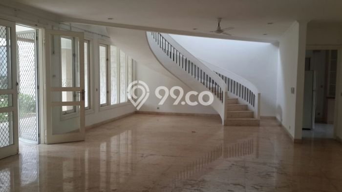 Rumah Luxury Modern Tanpa Renovasi di Kemang Jakarta Selatan Rumah Luxury Modern Tanpa Renovasi di Kemang Jakarta Selatan