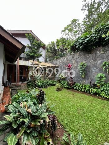 For Sale! Premium House LT 660m2 Desain Elegan di Kemang For Sale! Premium House LT 660m2 Desain Elegan di Kemang