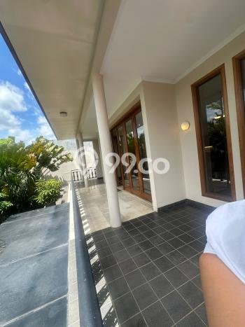Rumah Elit LB 450m2 Siap Huni Desain Elegan di Cipete, Jakarta Selatan Rumah Elit LB 450m2 Siap Huni Desain Elegan di Cipete, Jakarta Selatan