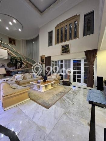 Rumah Luxury Modern Tanpa Renovasi di Mega Kuningan Jakarta Selatan Rumah Luxury Modern Tanpa Renovasi di Mega Kuningan Jakarta Selatan