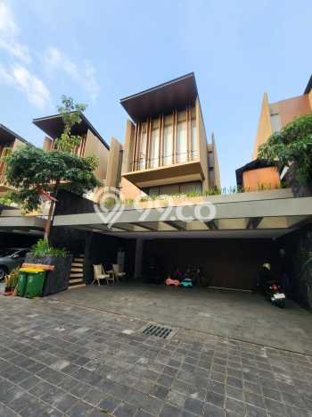 Hunian Elit LB 200m2 Siap Pakai Desain Elegan di Kemang, Jakarta Selatan Hunian Elit LB 200m2 Siap Pakai Desain Elegan di Kemang, Jakarta Selatan