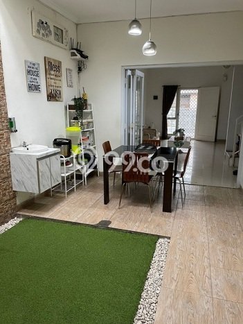 Dijual Rumah 4 Kamar Lokasi Strategis Nyaman dan Strategis di Ciputat Dijual Rumah 4 Kamar Lokasi Strategis Nyaman dan Strategis di Ciputat