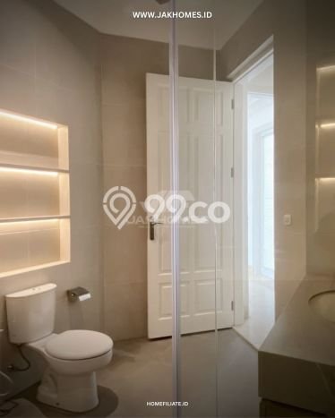 Hunian Modern Dikontrakkan 5 Kamar di Cilandak Boleh Nego Hunian Modern Dikontrakkan 5 Kamar di Cilandak Boleh Nego