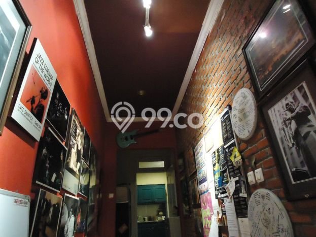 Dijual Rumah Mewah Elegan Dengan View Eksklusif di Cibubur, Depok Dijual Rumah Mewah Elegan Dengan View Eksklusif di Cibubur, Depok
