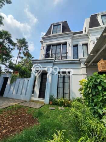 Ready to Use! Premium House LT 209m2 Desain Modern di Kemang Ready to Use! Premium House LT 209m2 Desain Modern di Kemang