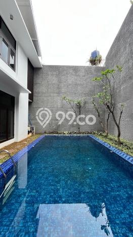 Disewakan Rumah Strategis di Pondok Indah LT 633m2 / LB 650m2 Siap Huni Disewakan Rumah Strategis di Pondok Indah LT 633m2 / LB 650m2 Siap Huni