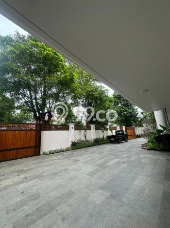 Hunian Super Mewah dengan Akses Paling Strategis di Kemang, Jakarta Selatan Hunian Super Mewah dengan Akses Paling Strategis di Kemang, Jakarta Selatan