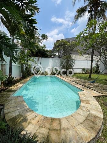 For Sale! Luxury House LT 854m2 Desain Elegan di Kemang For Sale! Luxury House LT 854m2 Desain Elegan di Kemang