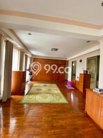 For Sale! Luxury House LT 188m2 Desain Elegan di Pondok Indah For Sale! Luxury House LT 188m2 Desain Elegan di Pondok Indah