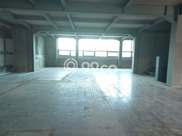 Unit Komersial Tersedia di Senopati Spesifikasi LB 237m2 Unit Komersial Tersedia di Senopati Spesifikasi LB 237m2