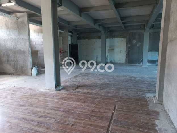 Unit Komersial Tersedia di Senopati Spesifikasi LB 237m2 Unit Komersial Tersedia di Senopati Spesifikasi LB 237m2