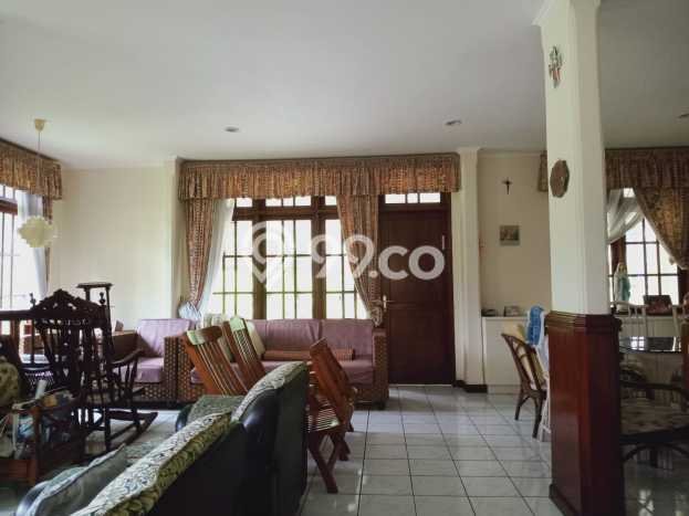 For Sale Vila di , Luas 667m2m², Area Asri For Sale Vila di , Luas 667m2m², Area Asri