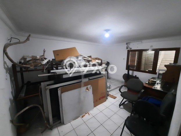 Ruko Dijual di Jakarta Barat LT 90m2 & LB 360m2 Lokasi Terbaik! Ruko Dijual di Jakarta Barat LT 90m2 & LB 360m2 Lokasi Terbaik!